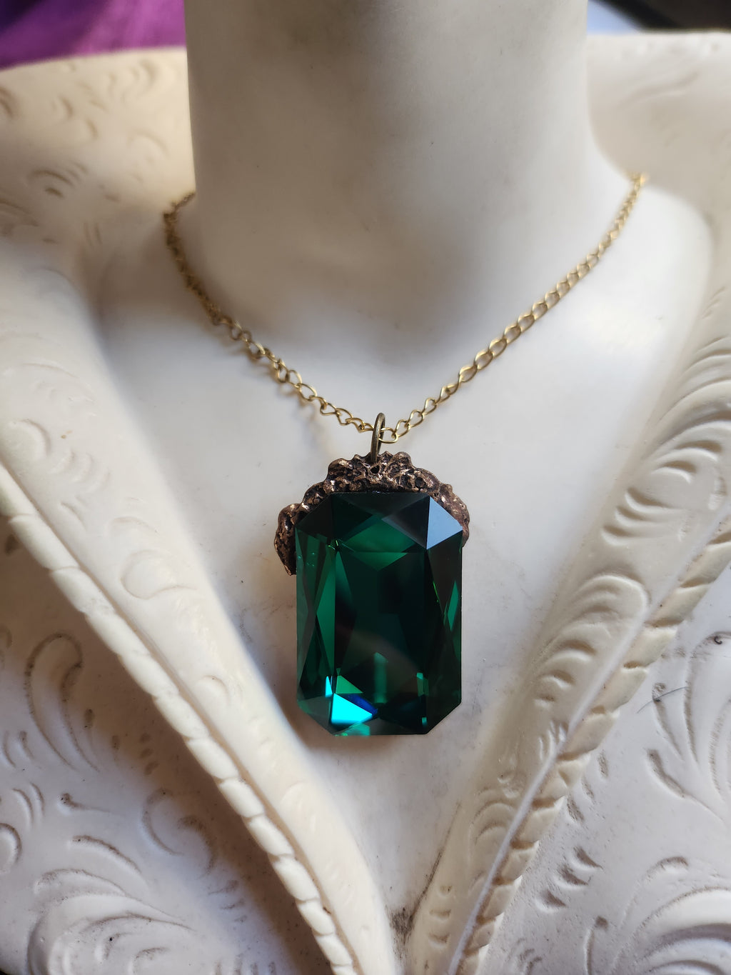 Mystic Baroque Collection – Handmade Bronze Pendant with Emerald Green Octagon Crystal