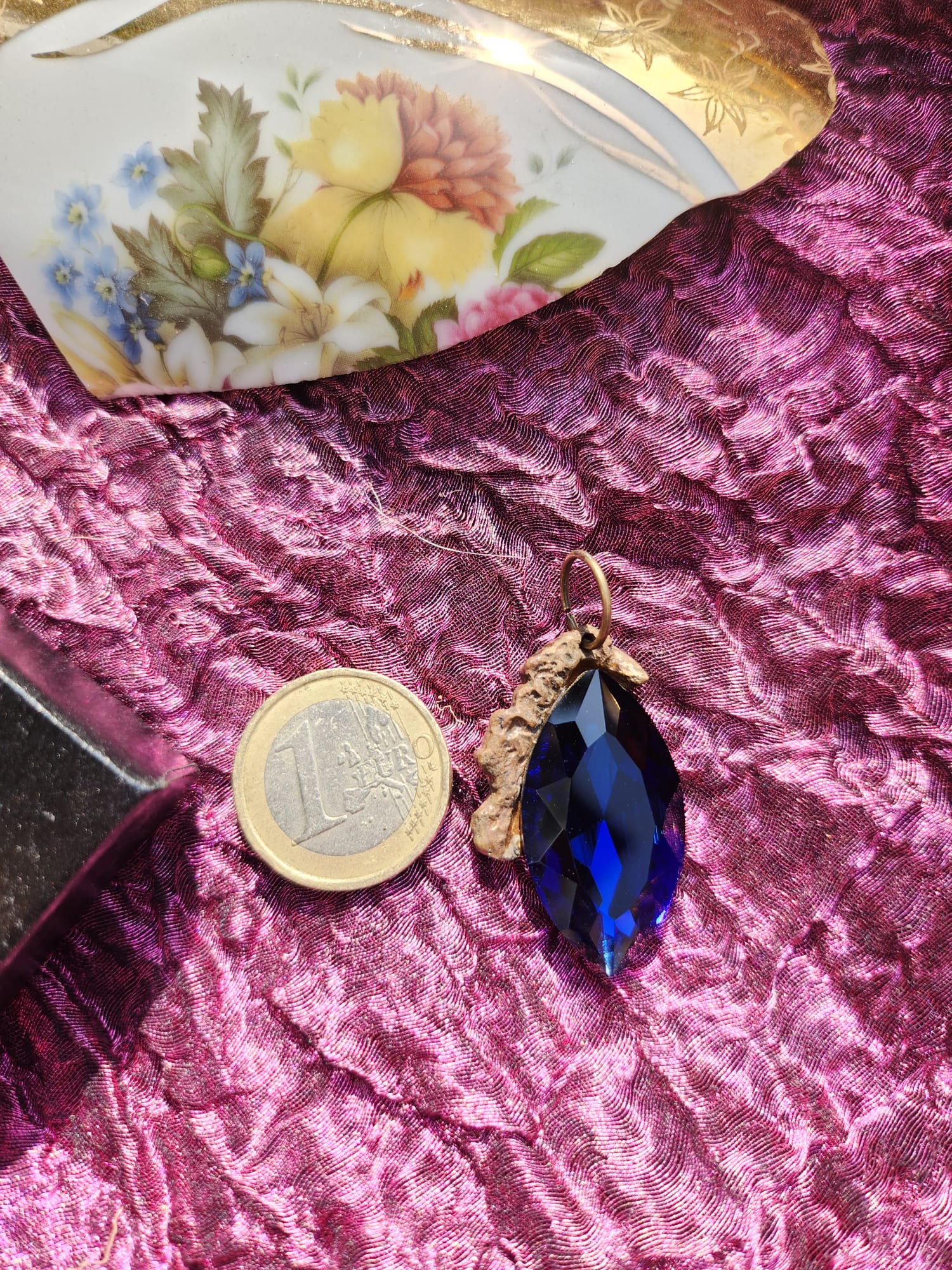 Mystic Marquise Pendant – Deep Blue Crystal Bronze Necklace – Dark Fantasy Witchy Jewelry