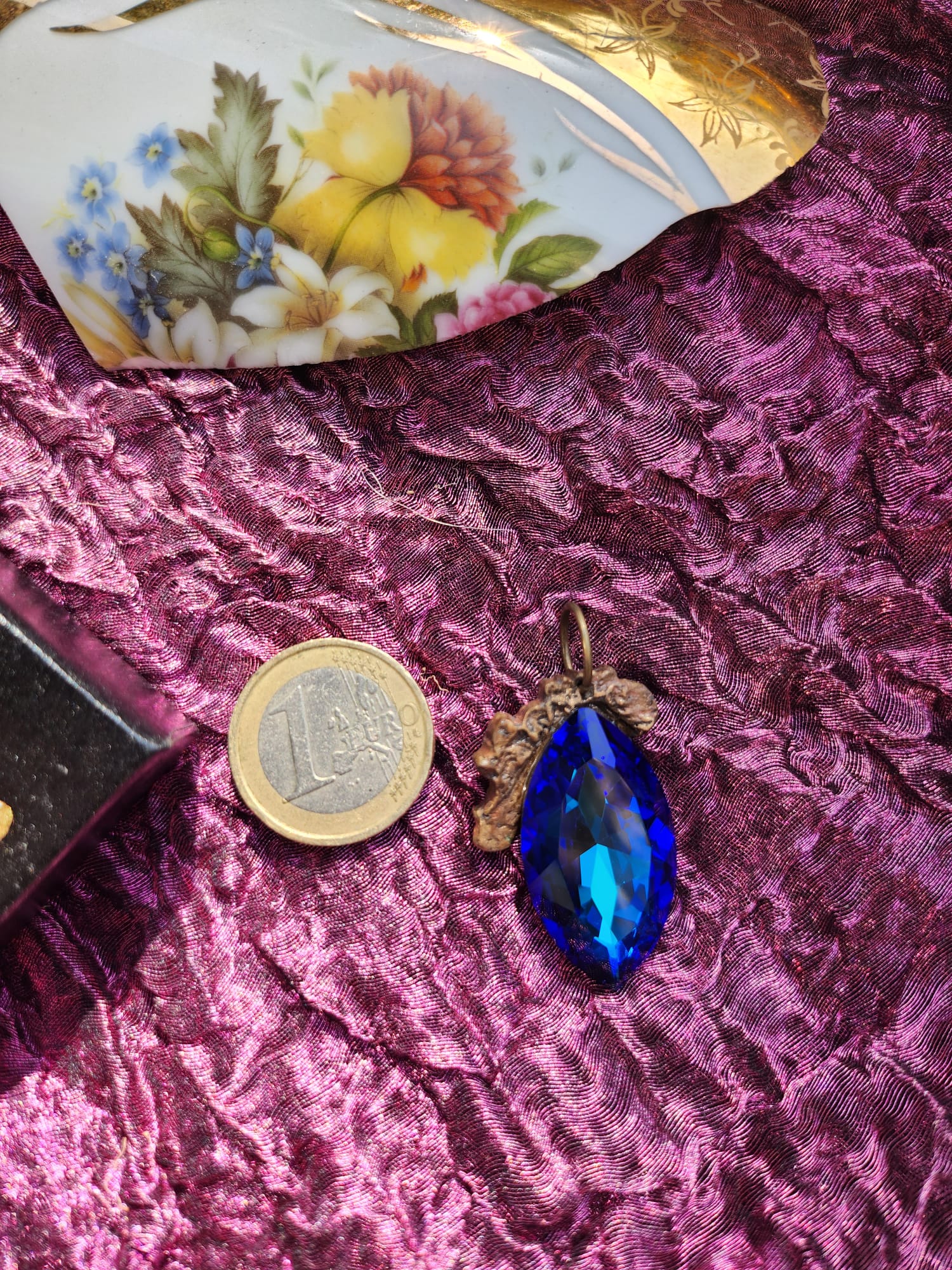 Mystic Marquise Pendant – Midnight Blue Crystal Necklace – Celestial Bronze Witch Jewelry