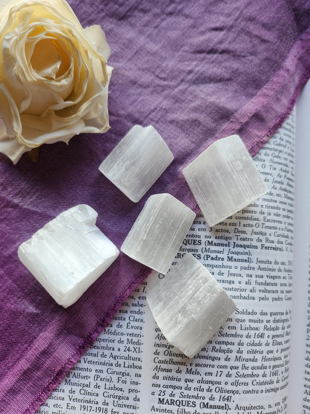 Selenite