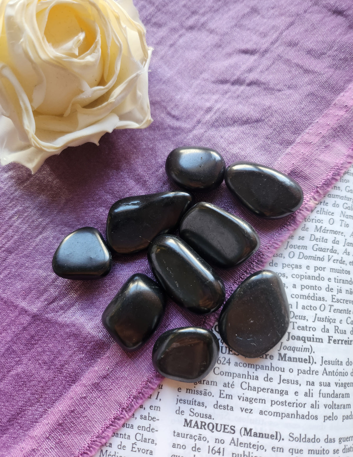 Shungite