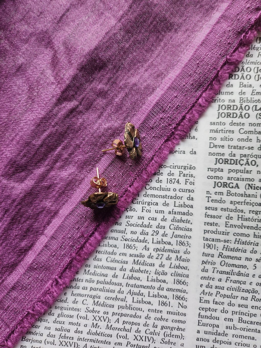 Eternal Bloom Collection – Handmade Crystal Flower Earrings with Tanzanite Crystal